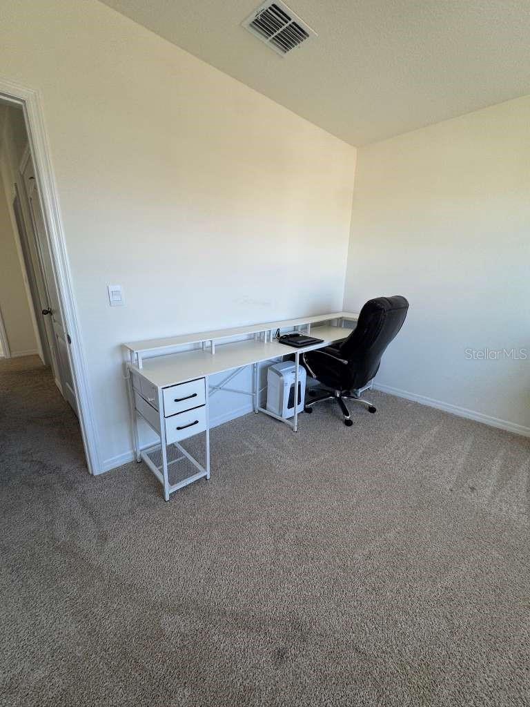 Image 8 of 22 For 9752 Black Walnut Drive