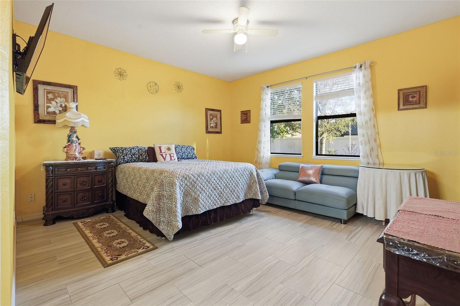 Image 13 of 37 For 4737 Blackthorn Circle