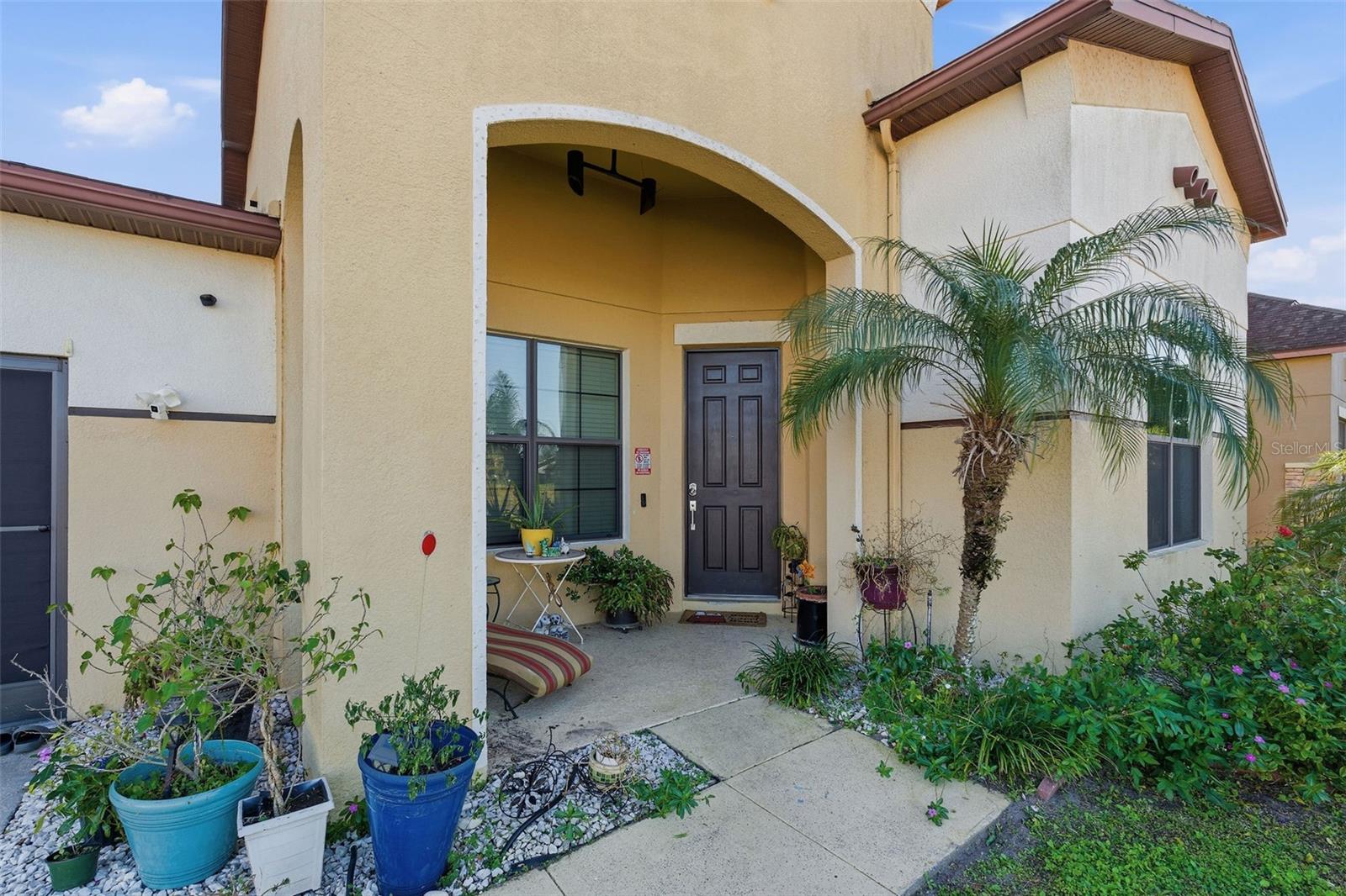 Image 2 of 37 For 4737 Blackthorn Circle