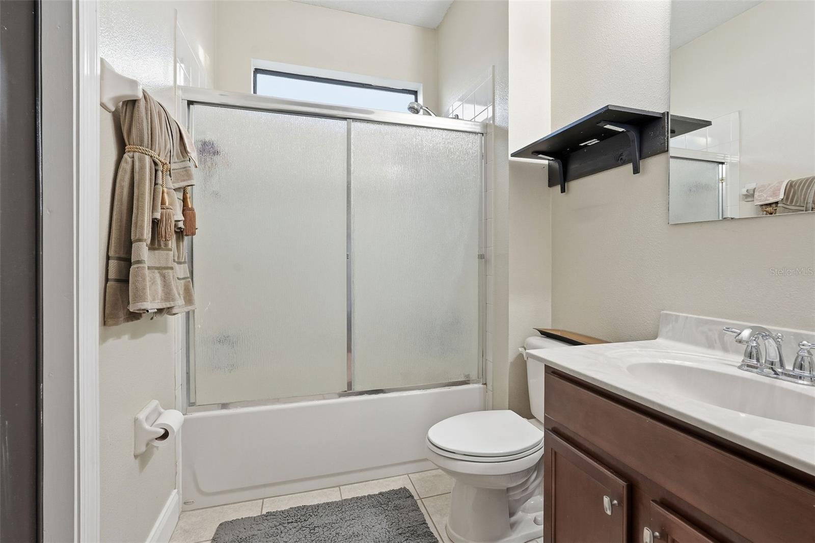 Image 27 of 37 For 4737 Blackthorn Circle