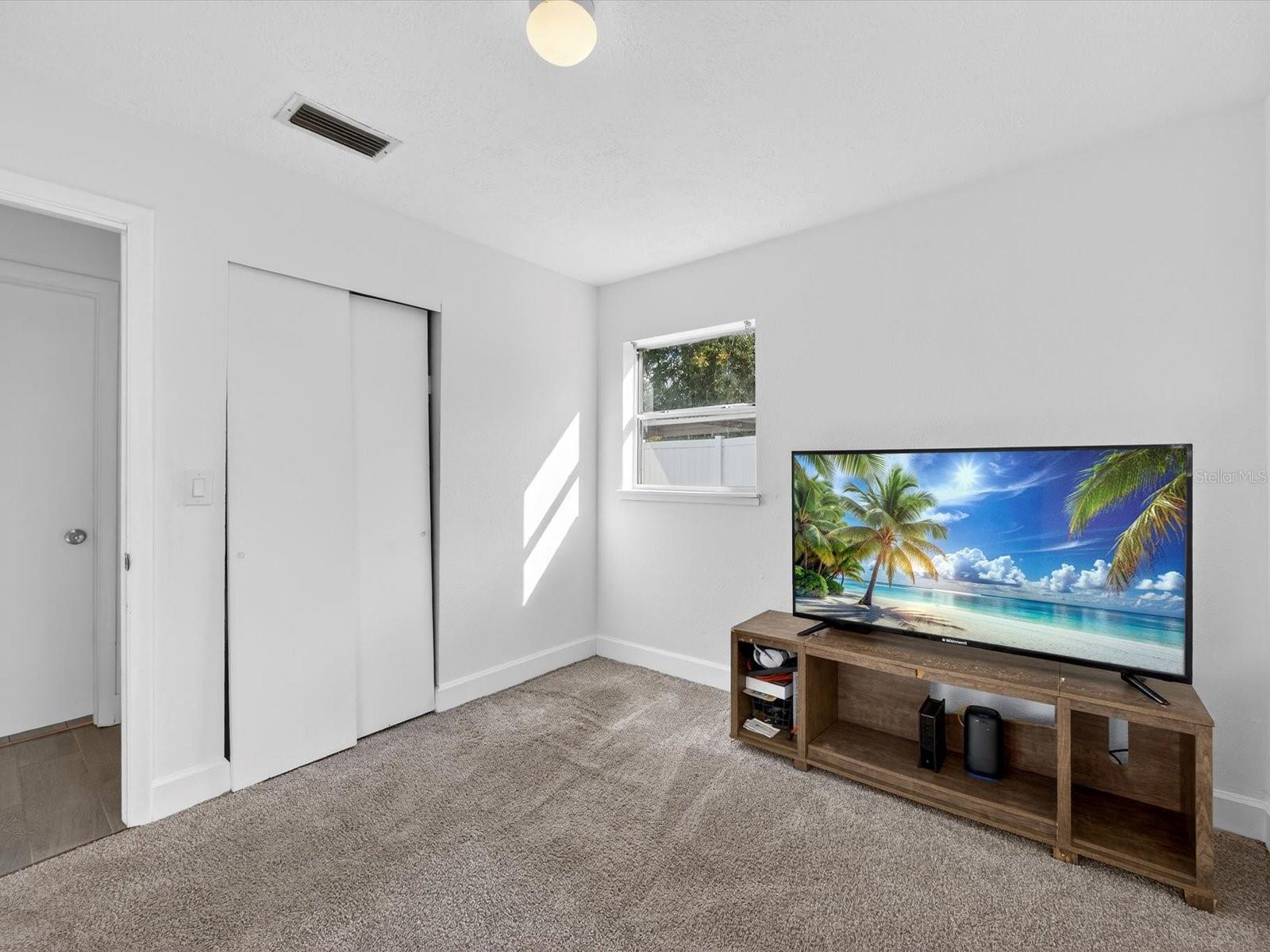 Image 16 of 34 For 1203 Marie Avenue