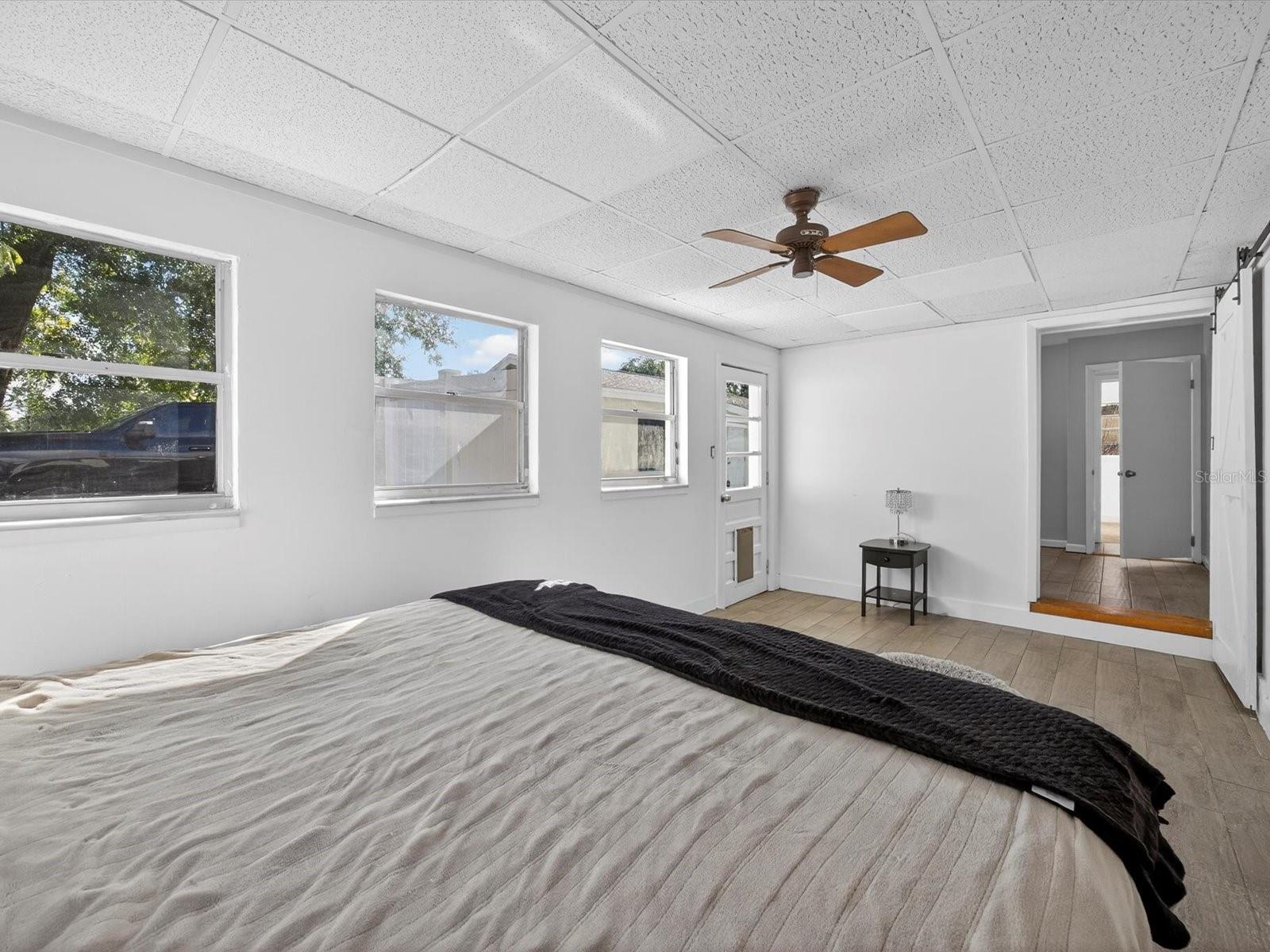 Image 21 of 34 For 1203 Marie Avenue