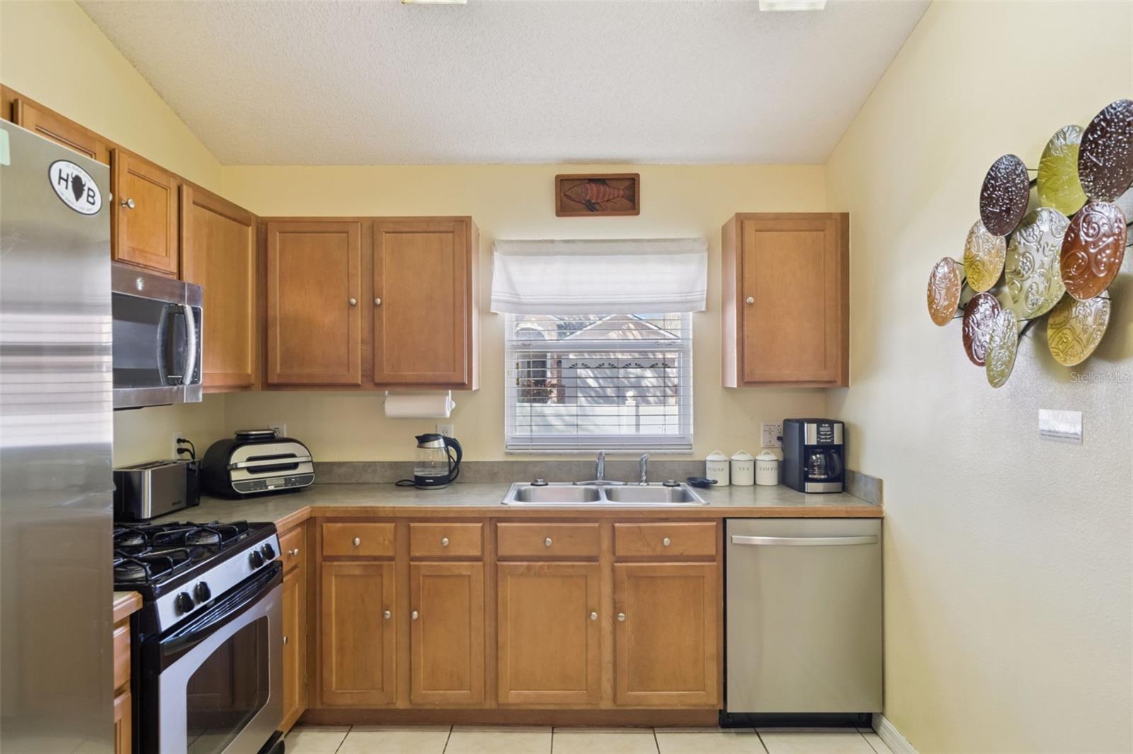 Image 11 of 40 For 8122 Pomo Drive