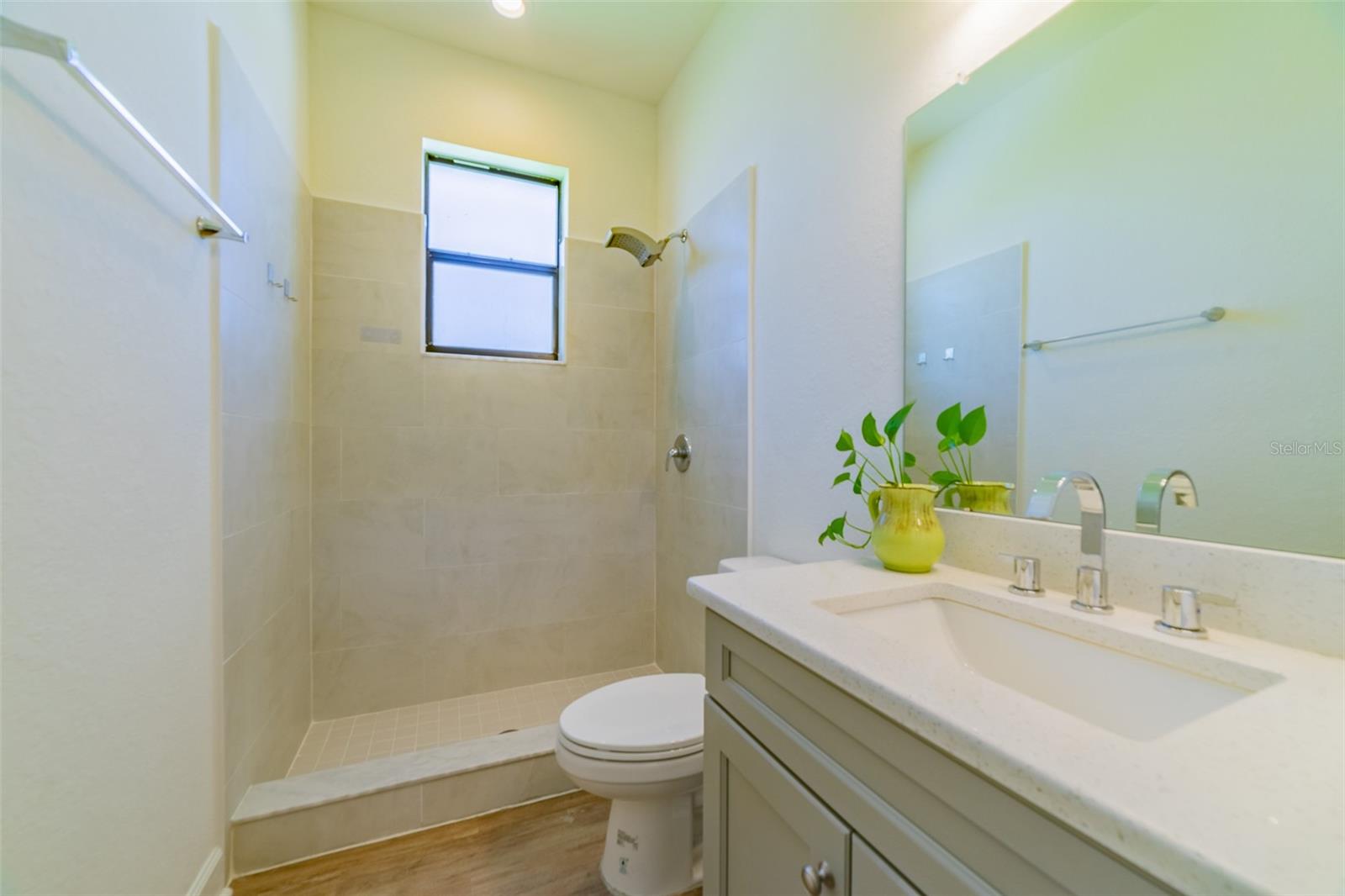 Image 39 of 60 For 570 Sanctuary Boulevard