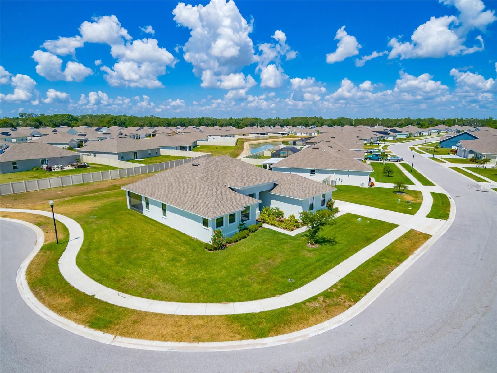 Image 40 of 60 For 570 Sanctuary Boulevard