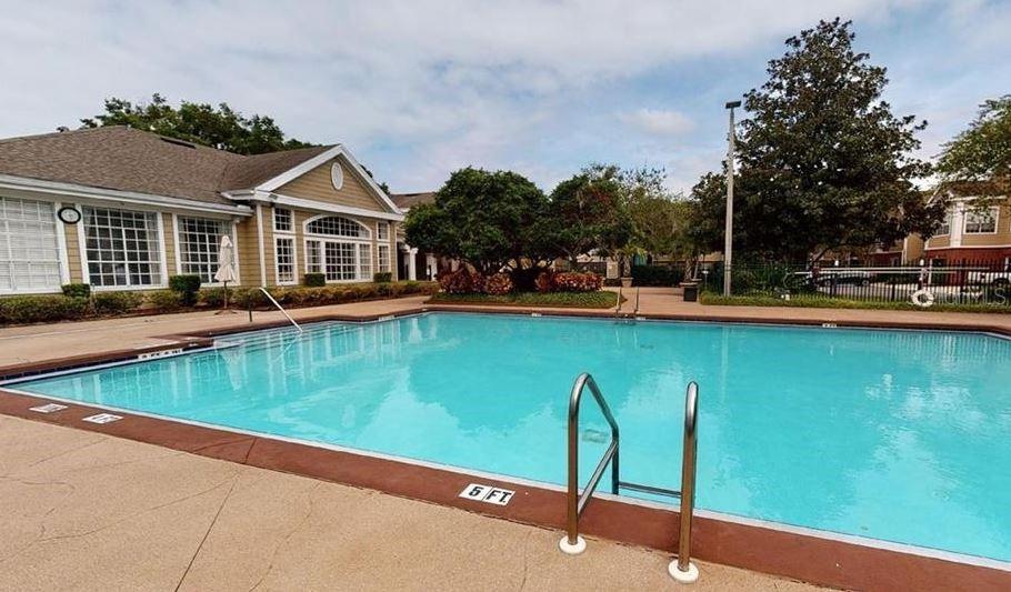 Image 15 of 18 For 13003 Plantation Park Circle 1319