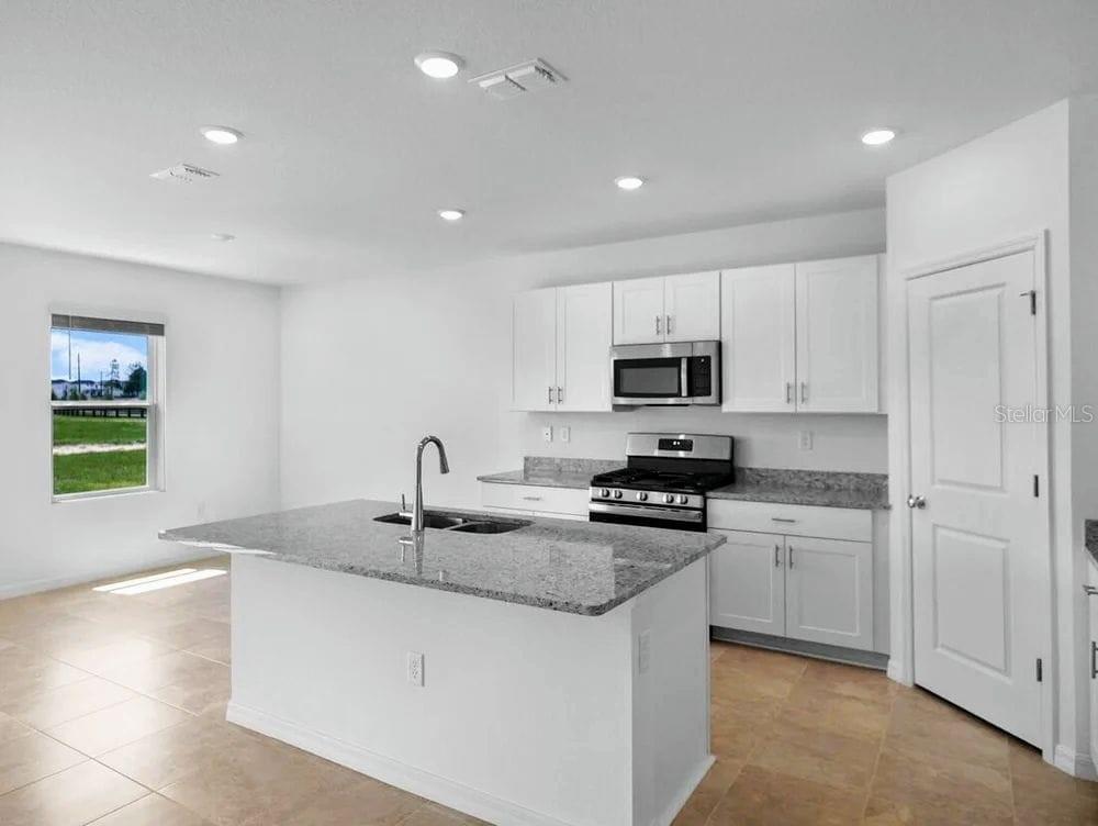 Image 6 of 18 For 5656 Costa Blanca Way