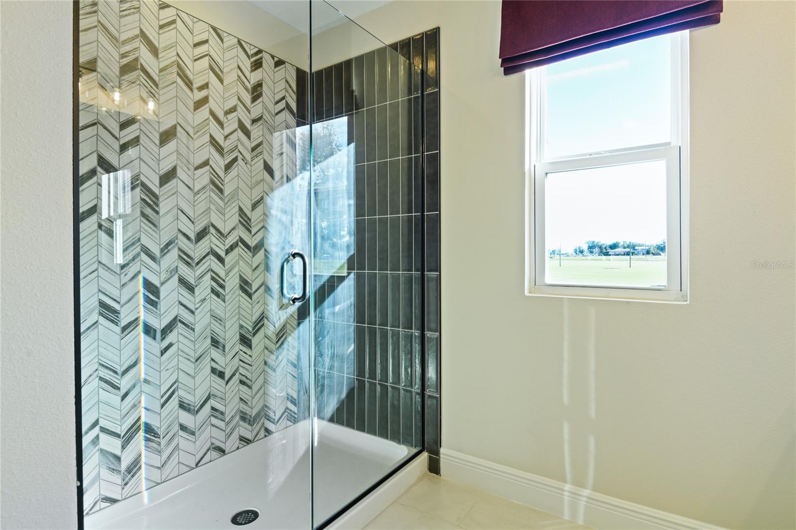 Image 16 of 31 For 3633 Sublett Loop