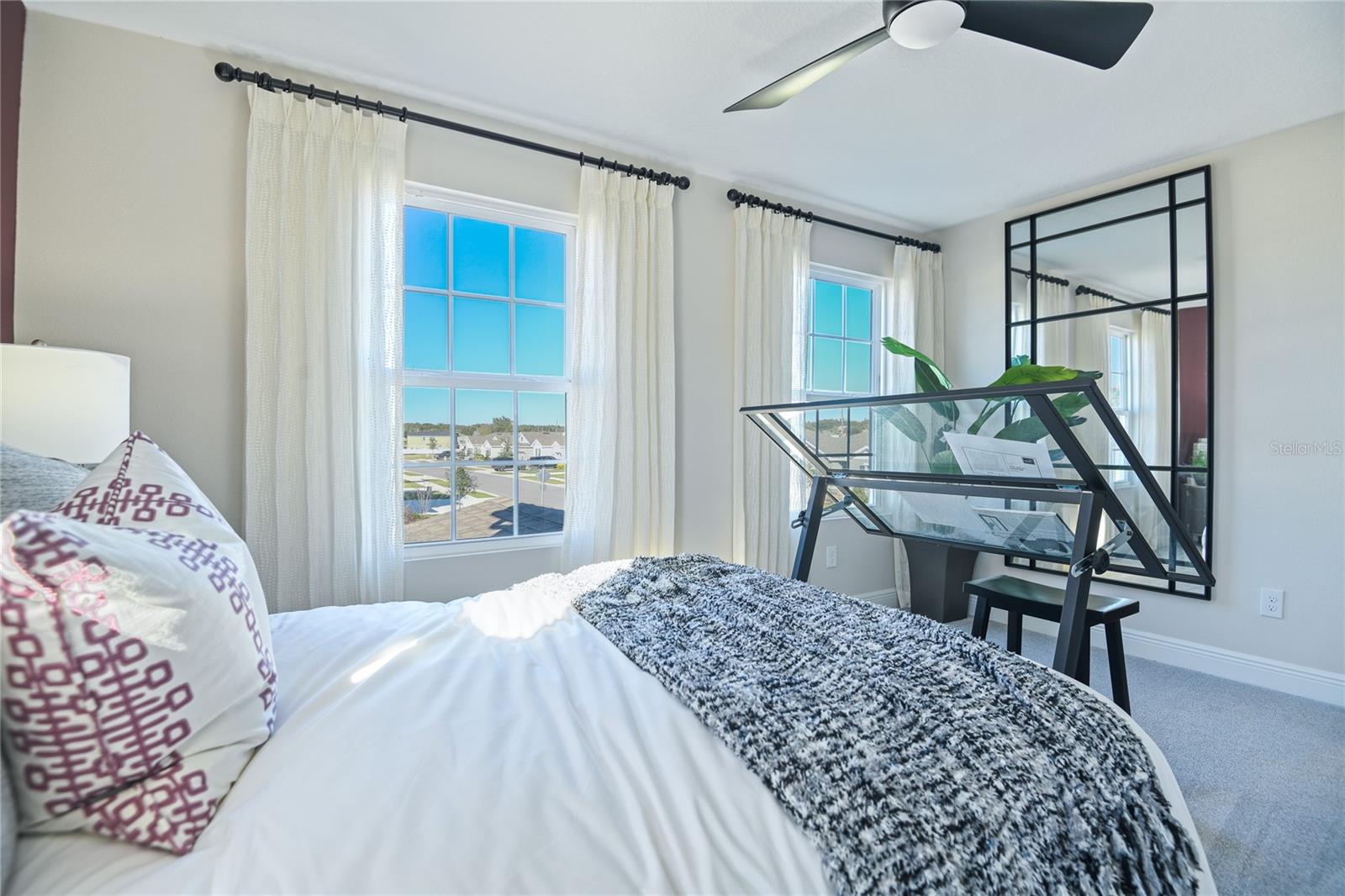 Image 20 of 31 For 3633 Sublett Loop