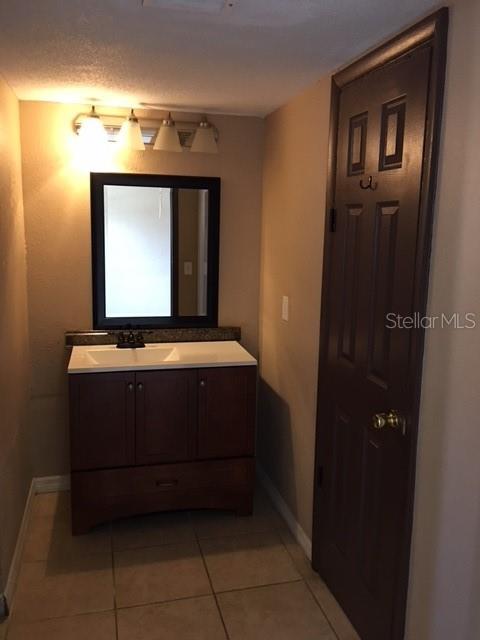 Image 4 of 8 For 432 Banyon Tree Circle 102