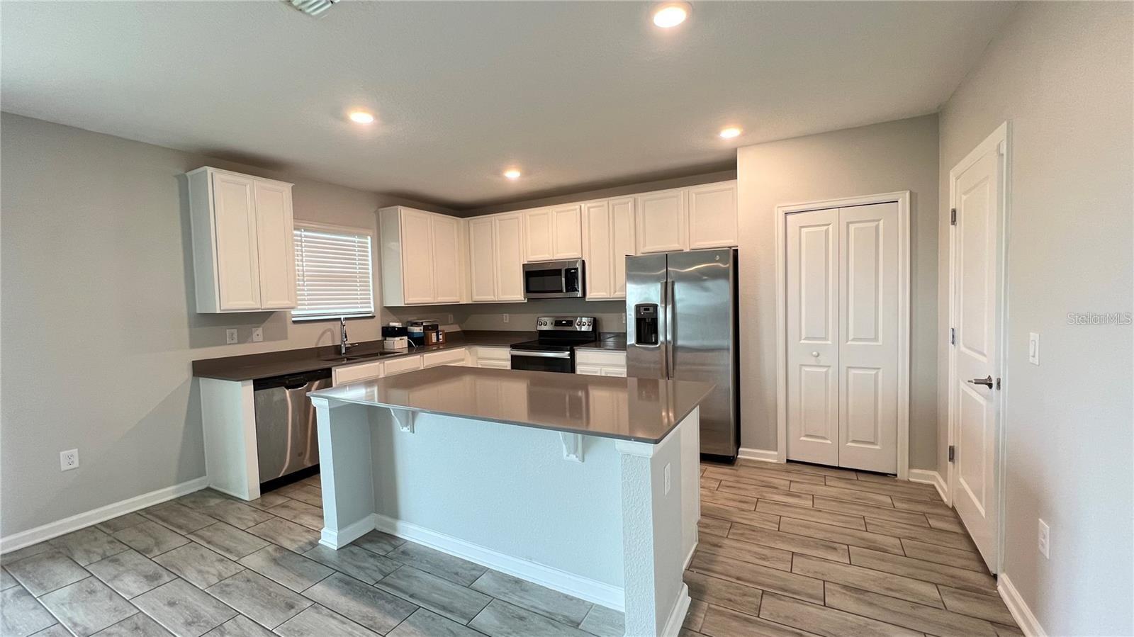 Image 17 of 45 For 1343 Lassen Street