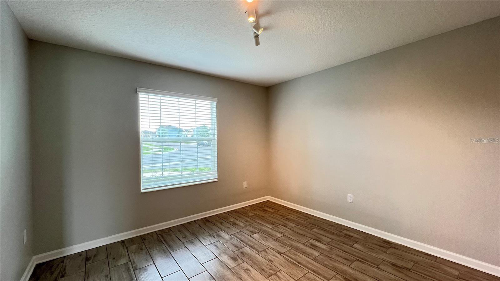 Image 8 of 45 For 1343 Lassen Street