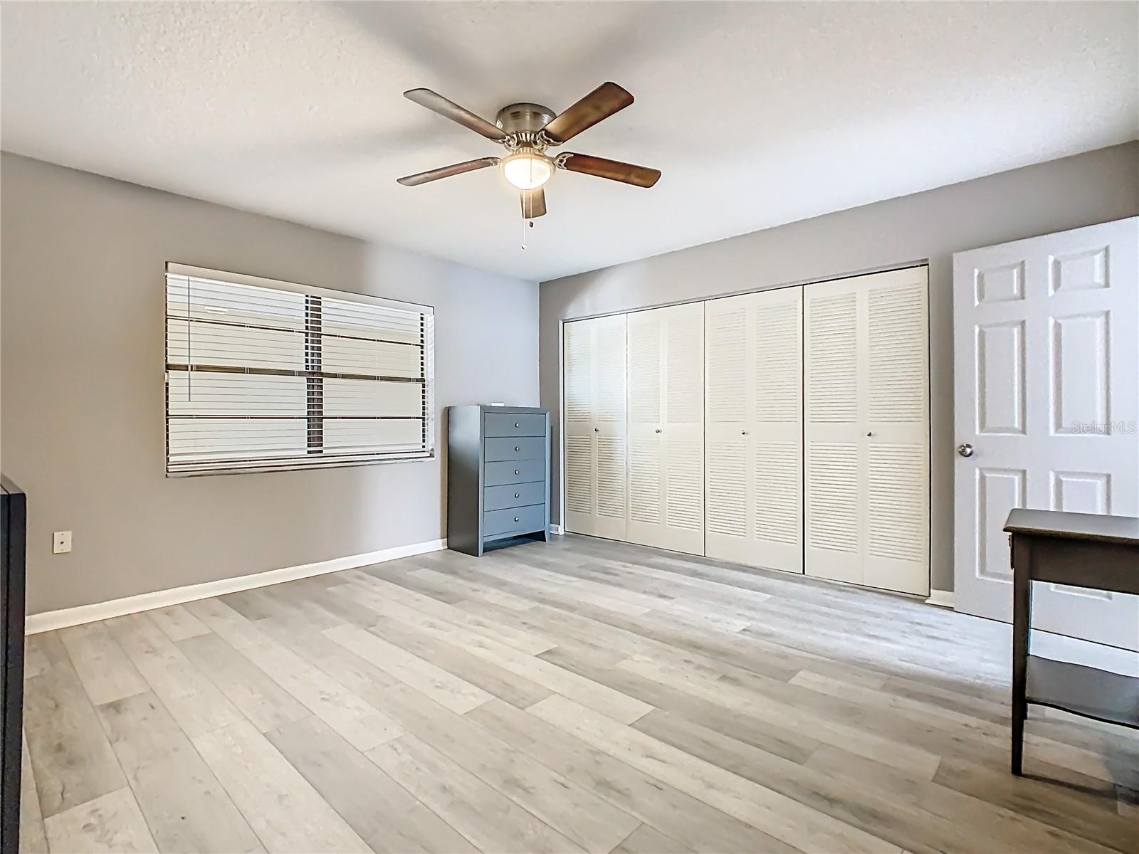 Image 28 of 39 For 130 Johnson Avenue 206