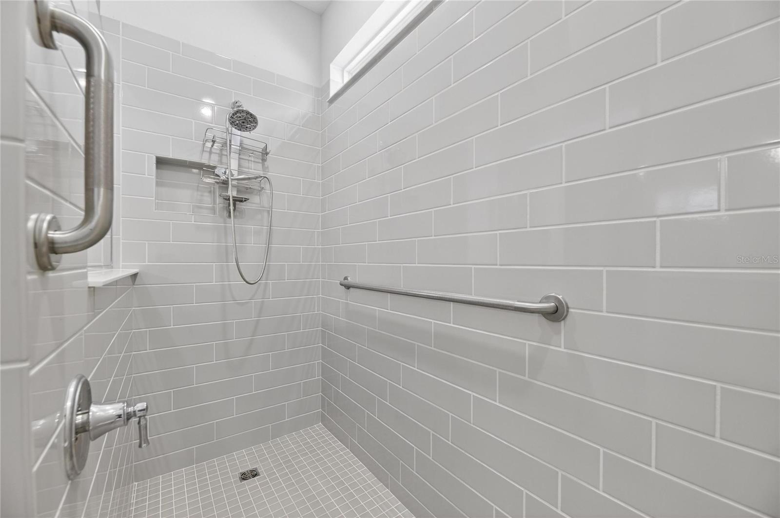 Image 40 of 90 For 18535 Coastal Shore Terrace