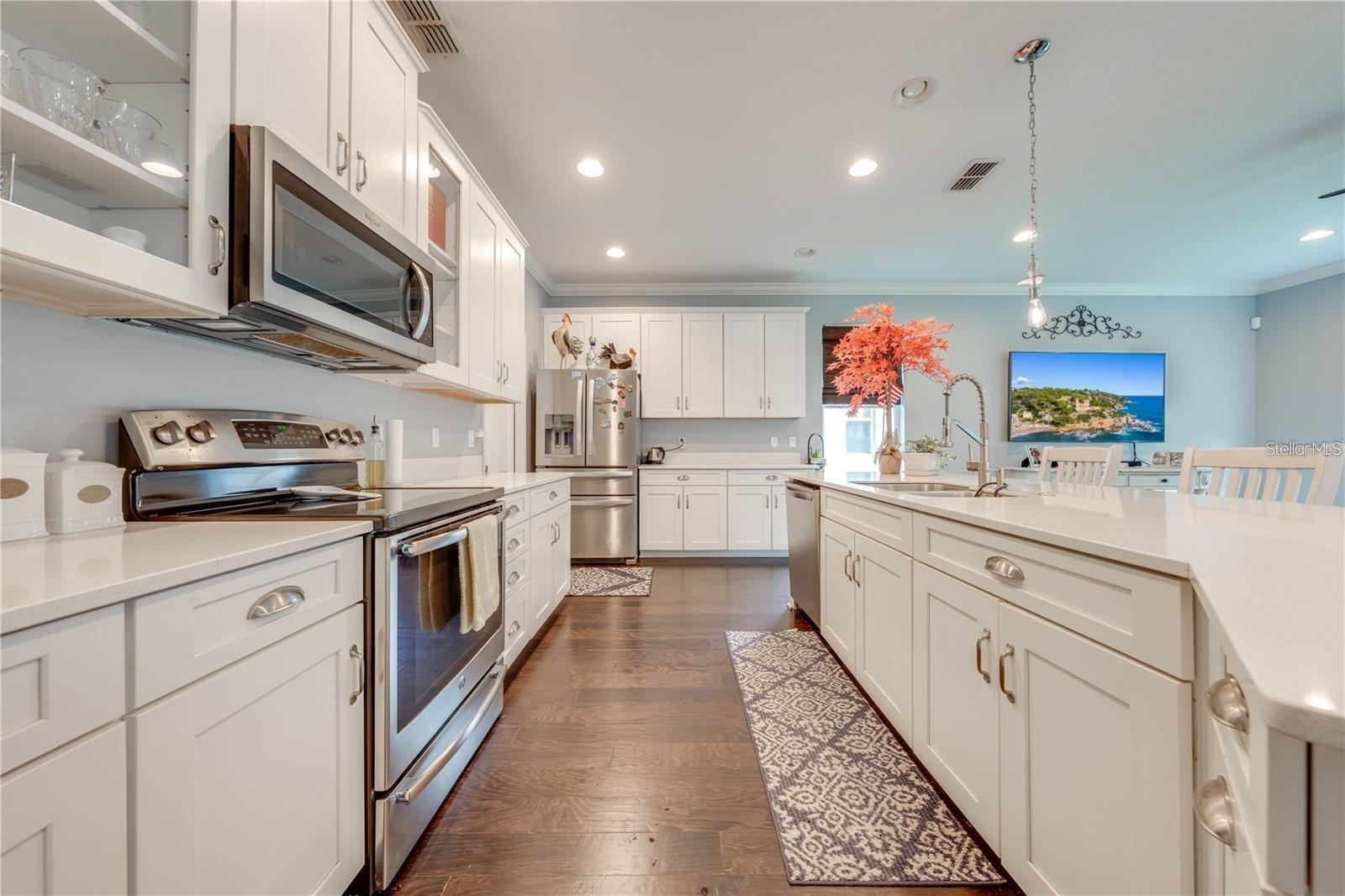 Image 6 of 31 For 8077 Pleasant Pine Circle