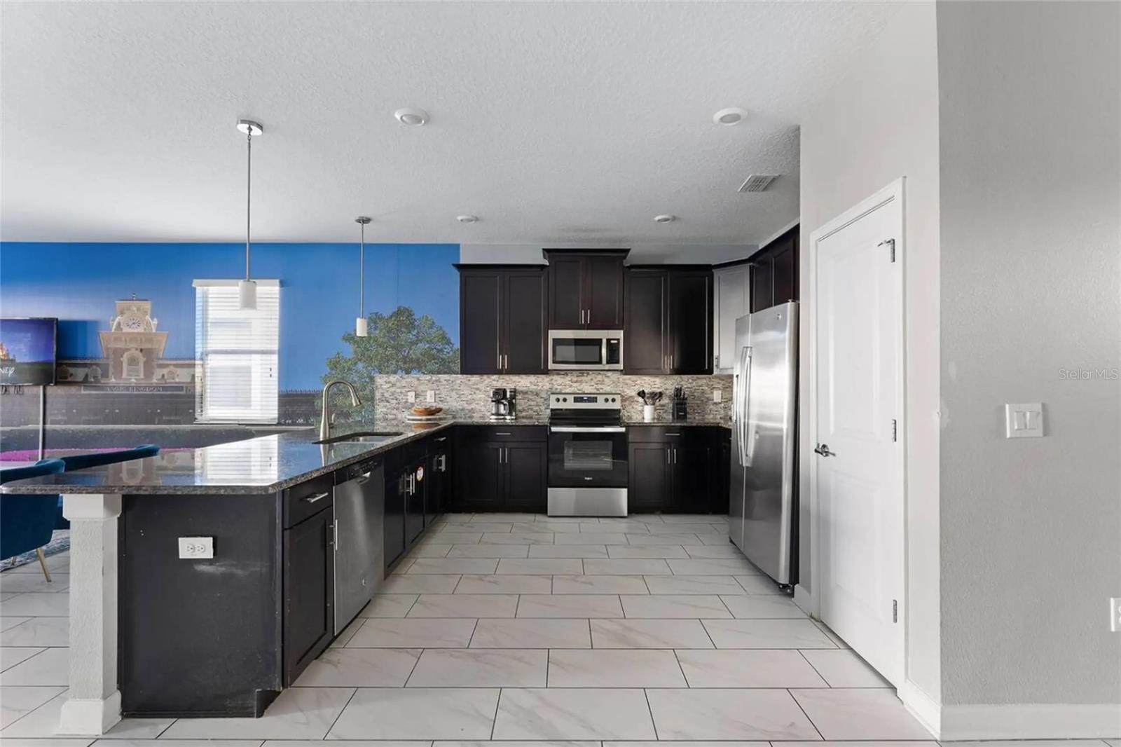 Image 15 of 39 For 1513 Mulligan Boulevard