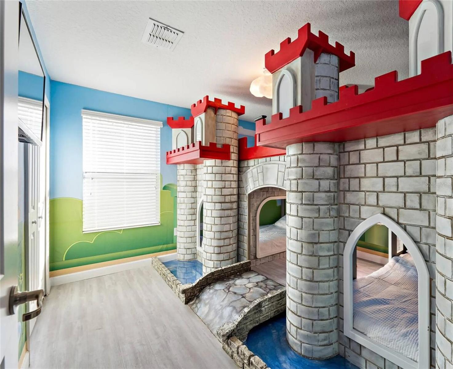 Image 34 of 39 For 1513 Mulligan Boulevard