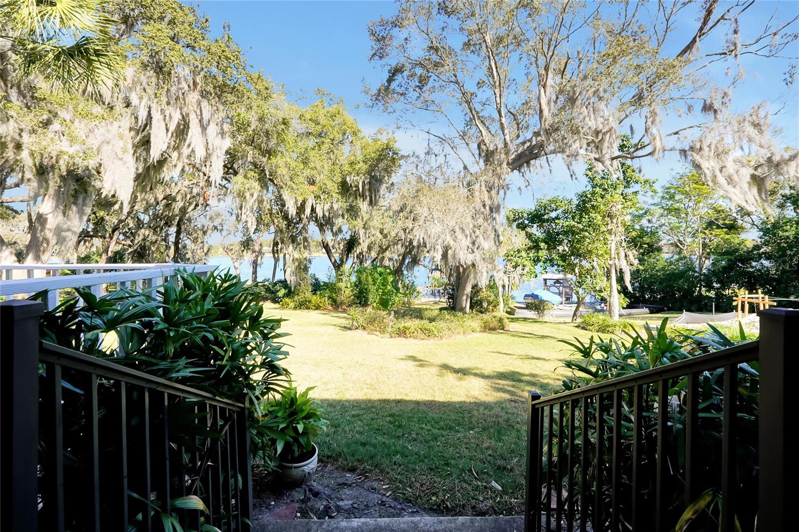 Image 10 of 51 For 816 Rosemere Circle