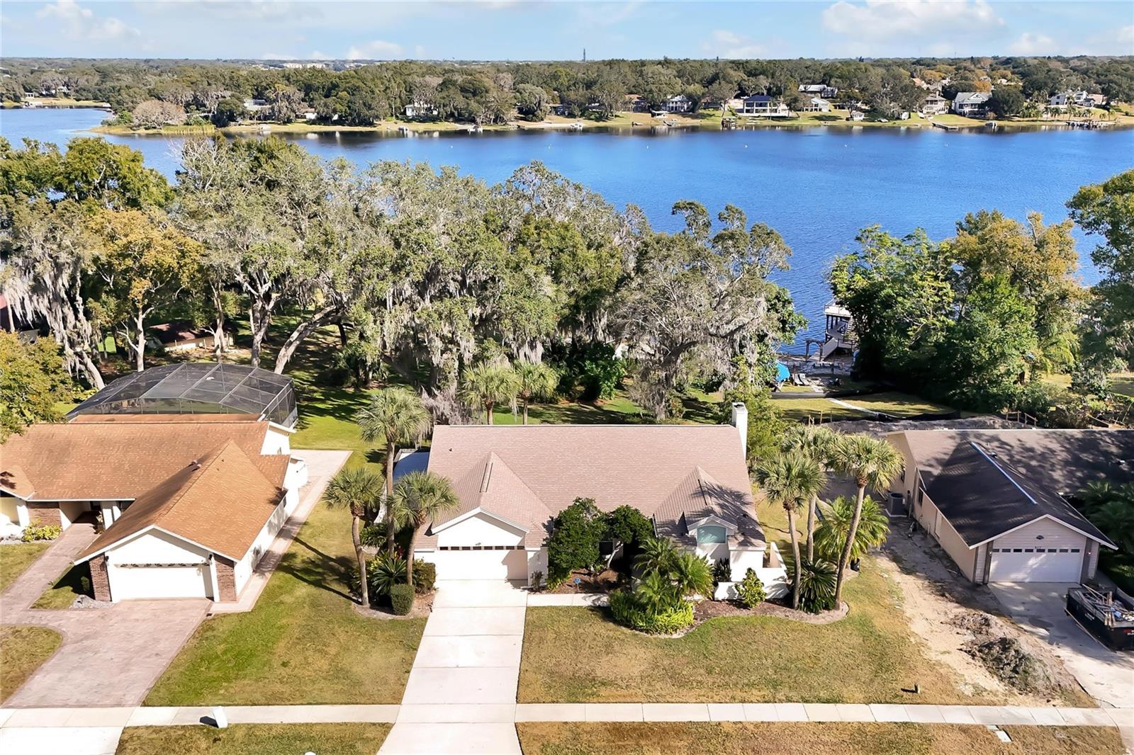 Image 30 of 51 For 816 Rosemere Circle