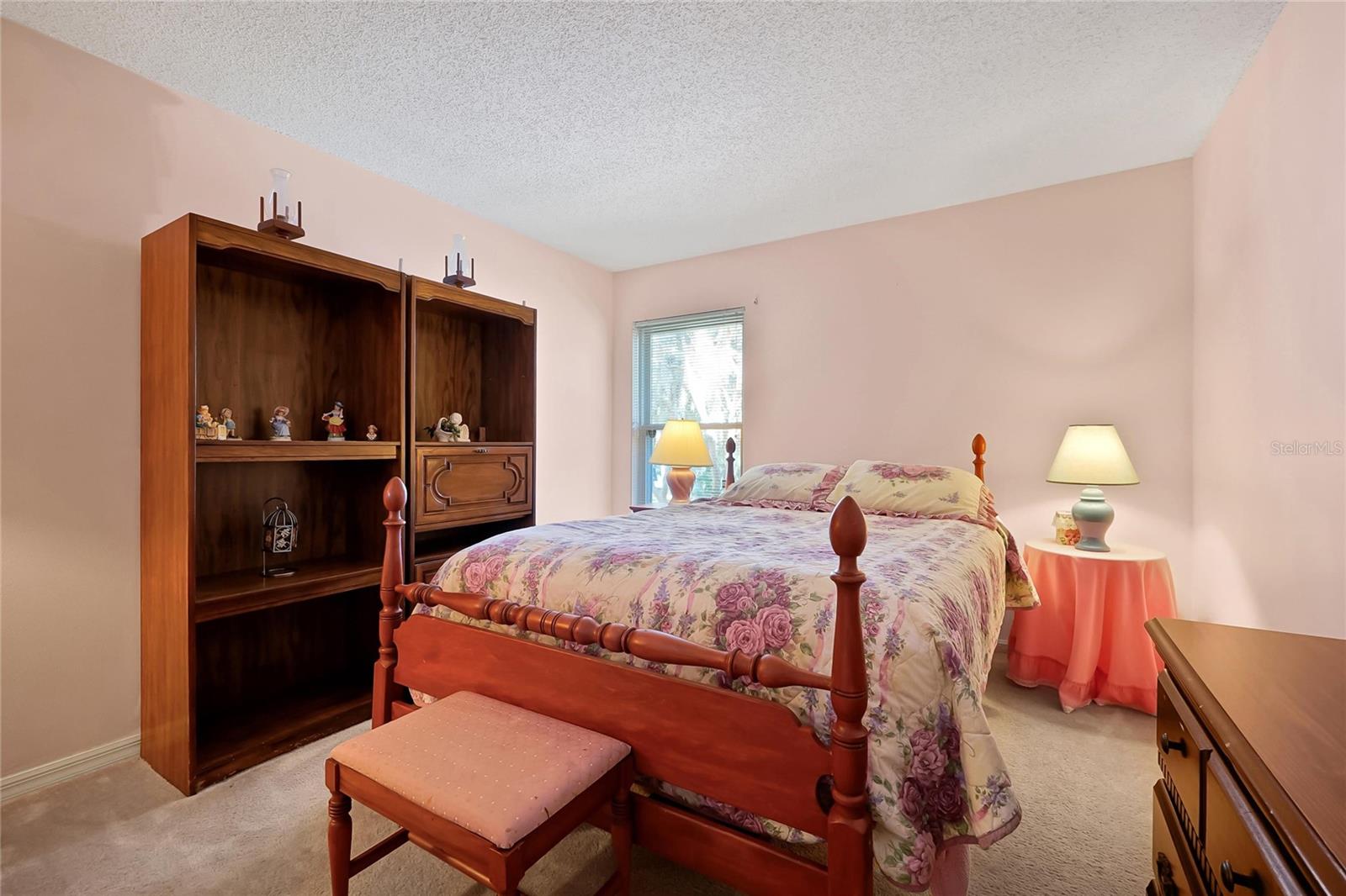 Image 36 of 51 For 816 Rosemere Circle