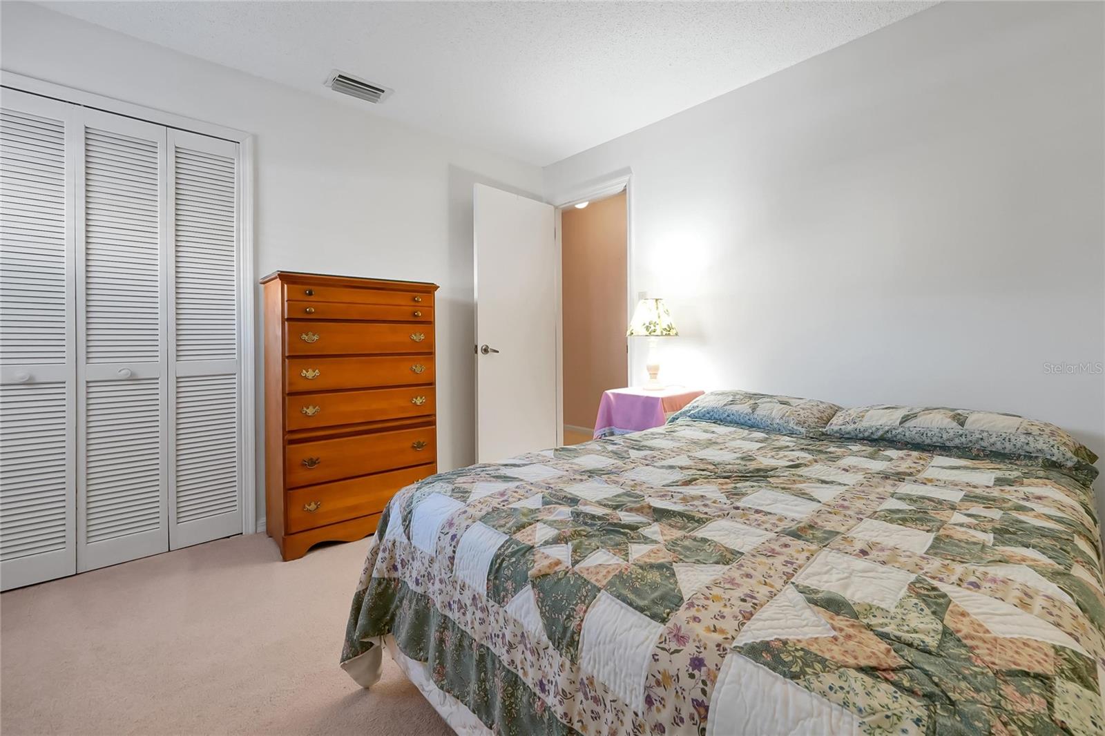 Image 40 of 51 For 816 Rosemere Circle