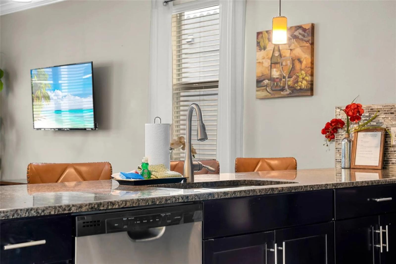 Image 11 of 33 For 9093 Hazard Street