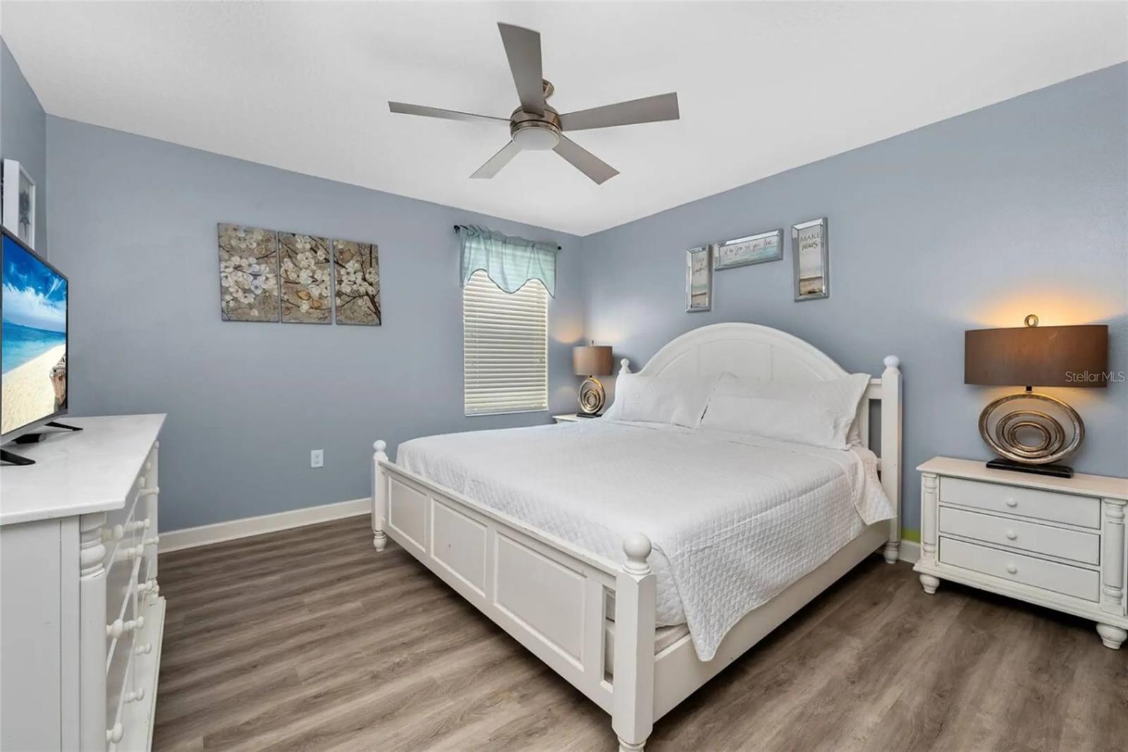 Image 16 of 33 For 9093 Hazard Street