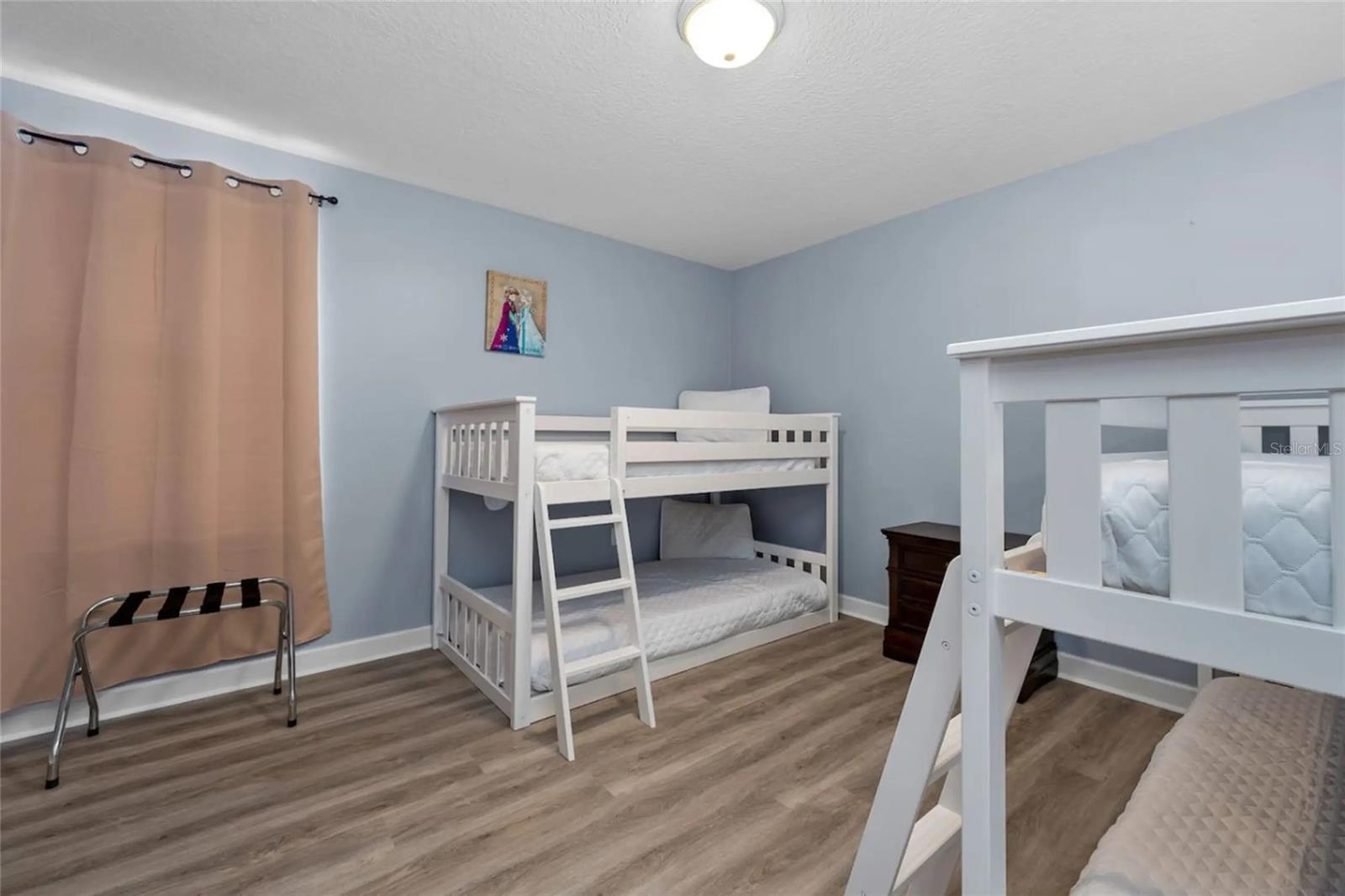 Image 27 of 33 For 9093 Hazard Street