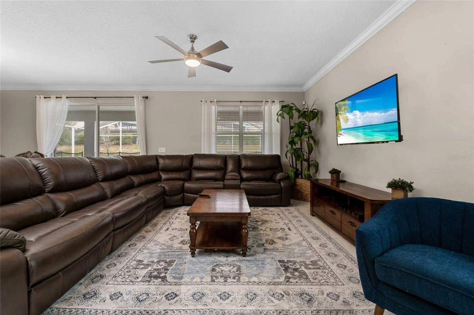 Image 3 of 33 For 9093 Hazard Street