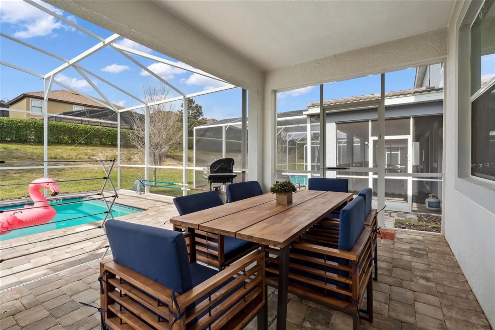 Image 31 of 33 For 9093 Hazard Street