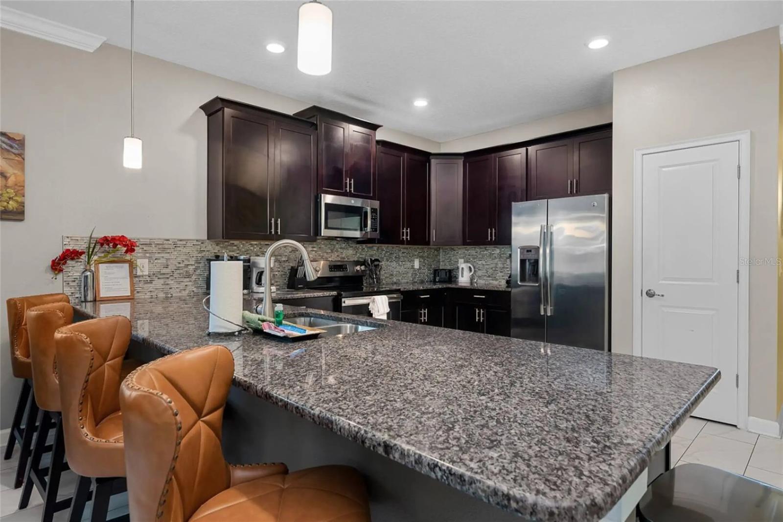 Image 9 of 33 For 9093 Hazard Street