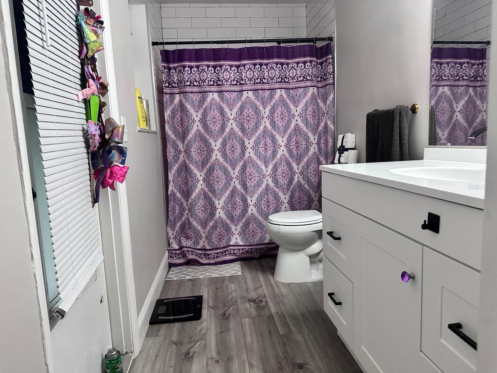 Image 10 of 21 For 1048 Wakefield Circle