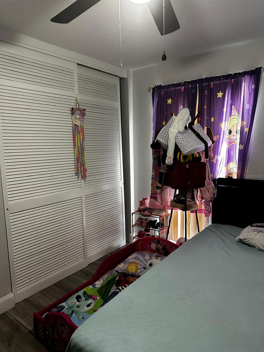 Image 13 of 21 For 1048 Wakefield Circle