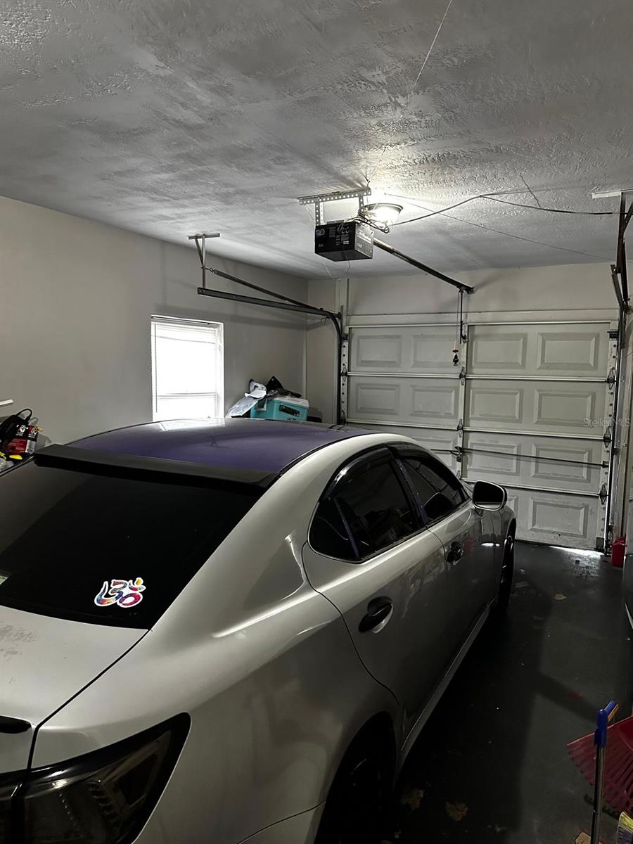 Image 18 of 21 For 1048 Wakefield Circle