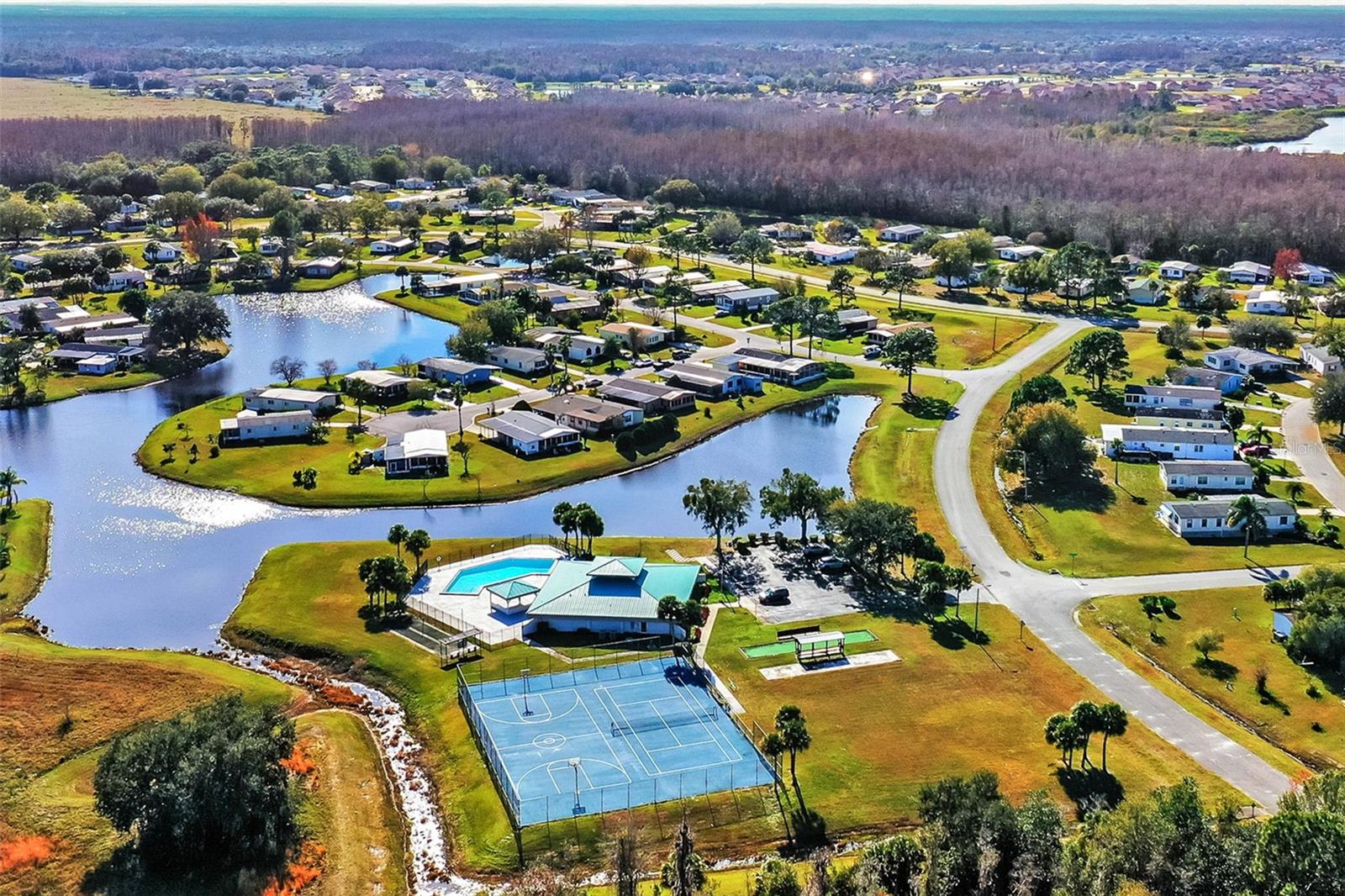 Image 52 of 58 For 204 Bay Court