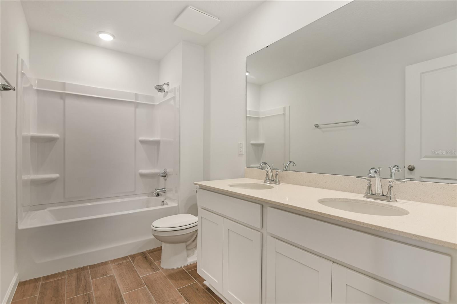 Image 11 of 21 For 6098 64th Terrace