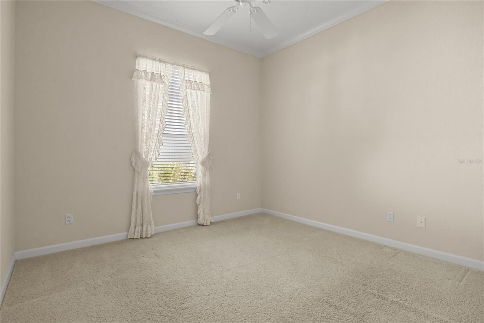 Image 27 of 59 For 1915 Austin Terrace