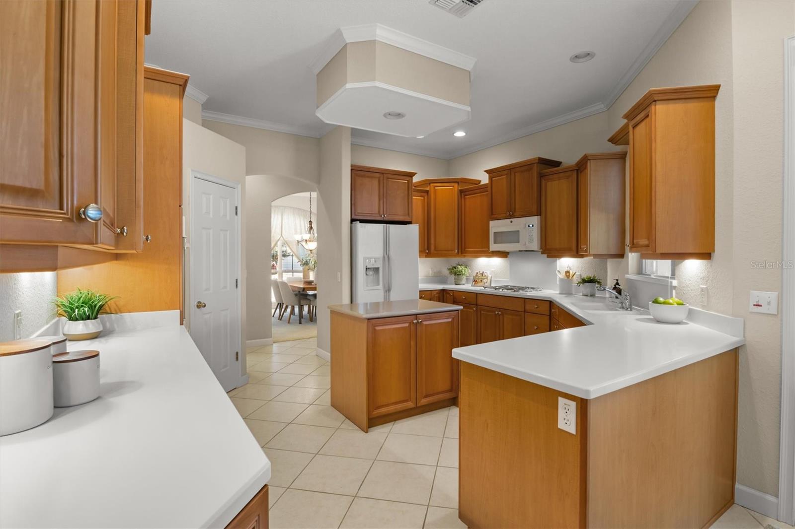 Image 34 of 59 For 1915 Austin Terrace