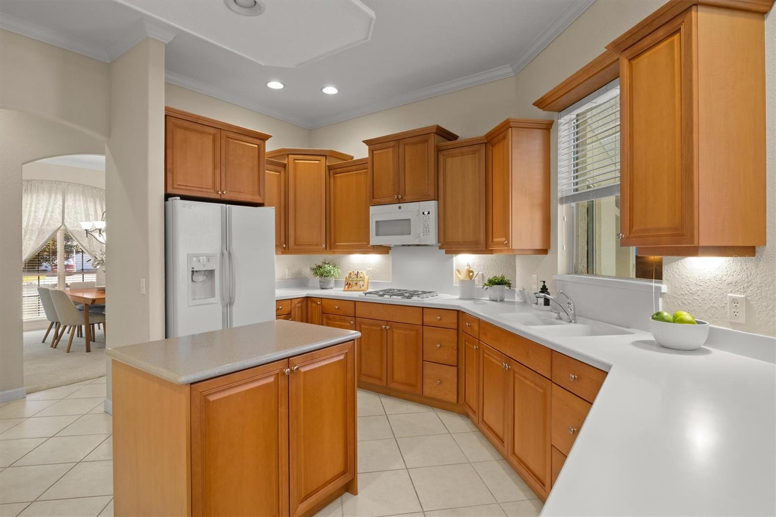 Image 35 of 59 For 1915 Austin Terrace