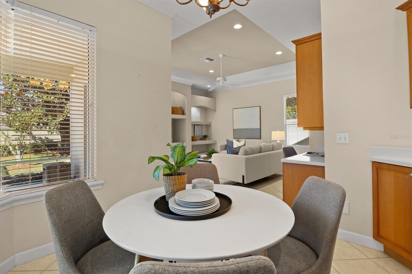 Image 37 of 59 For 1915 Austin Terrace