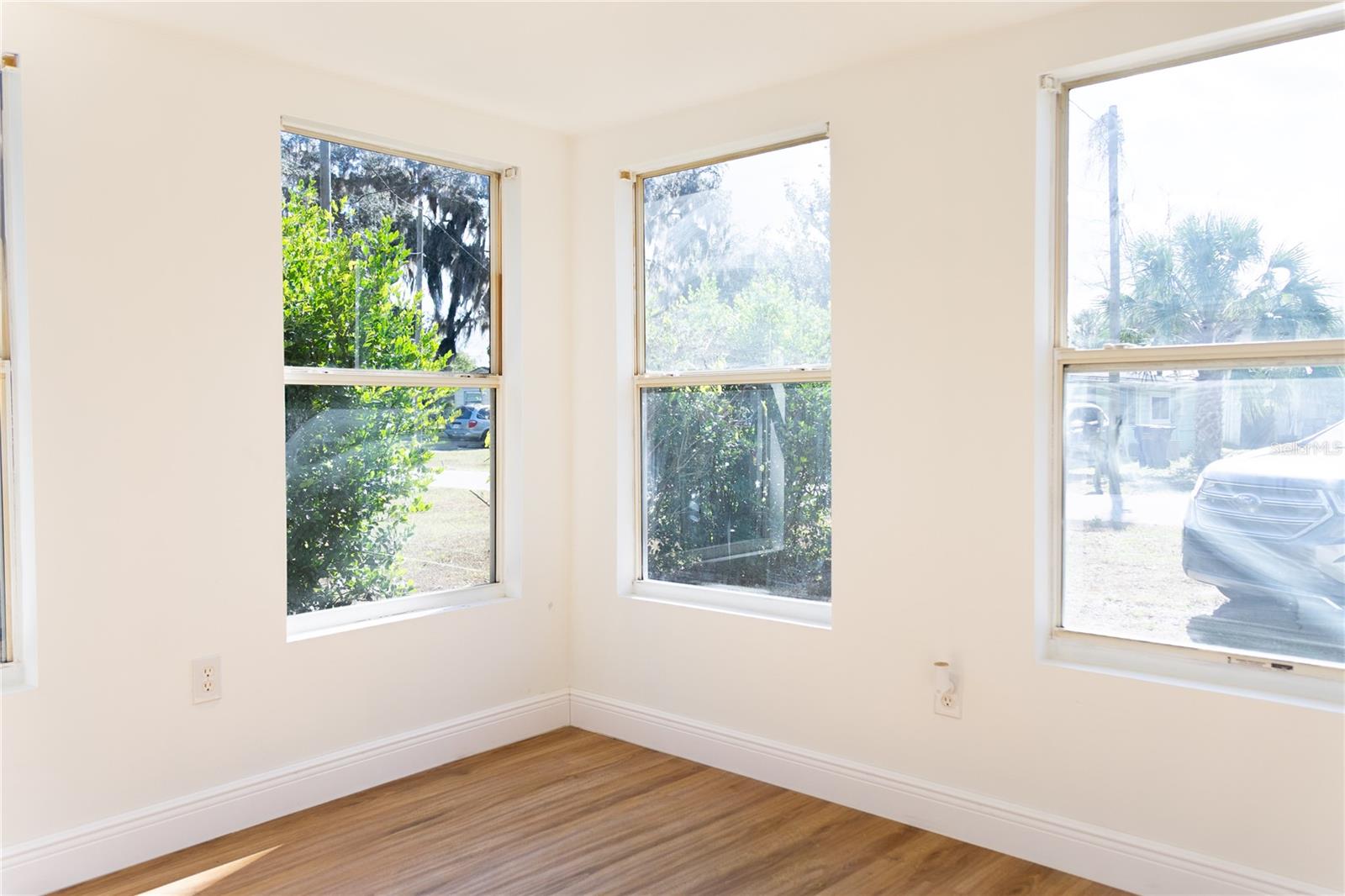 Image 12 of 31 For 922 Cr 482a  