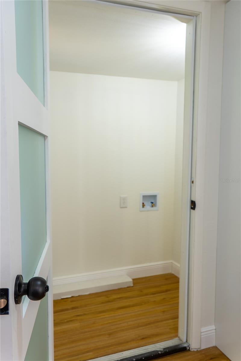 Image 31 of 31 For 922 Cr 482a  