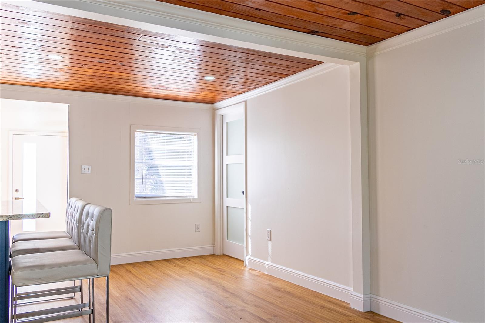 Image 7 of 31 For 922 Cr 482a  