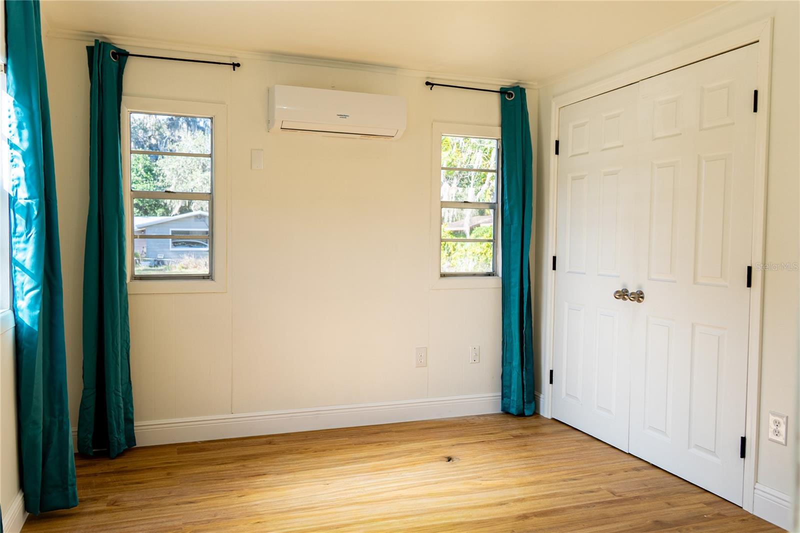 Image 9 of 31 For 922 Cr 482a  