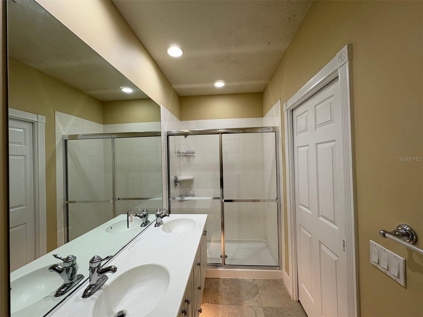 Image 23 of 29 For 11897 Nautica Drive