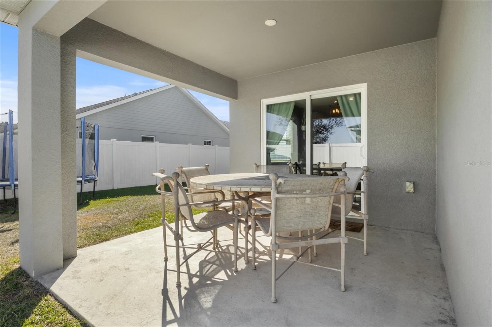 Image 27 of 38 For 1137 Second Drive