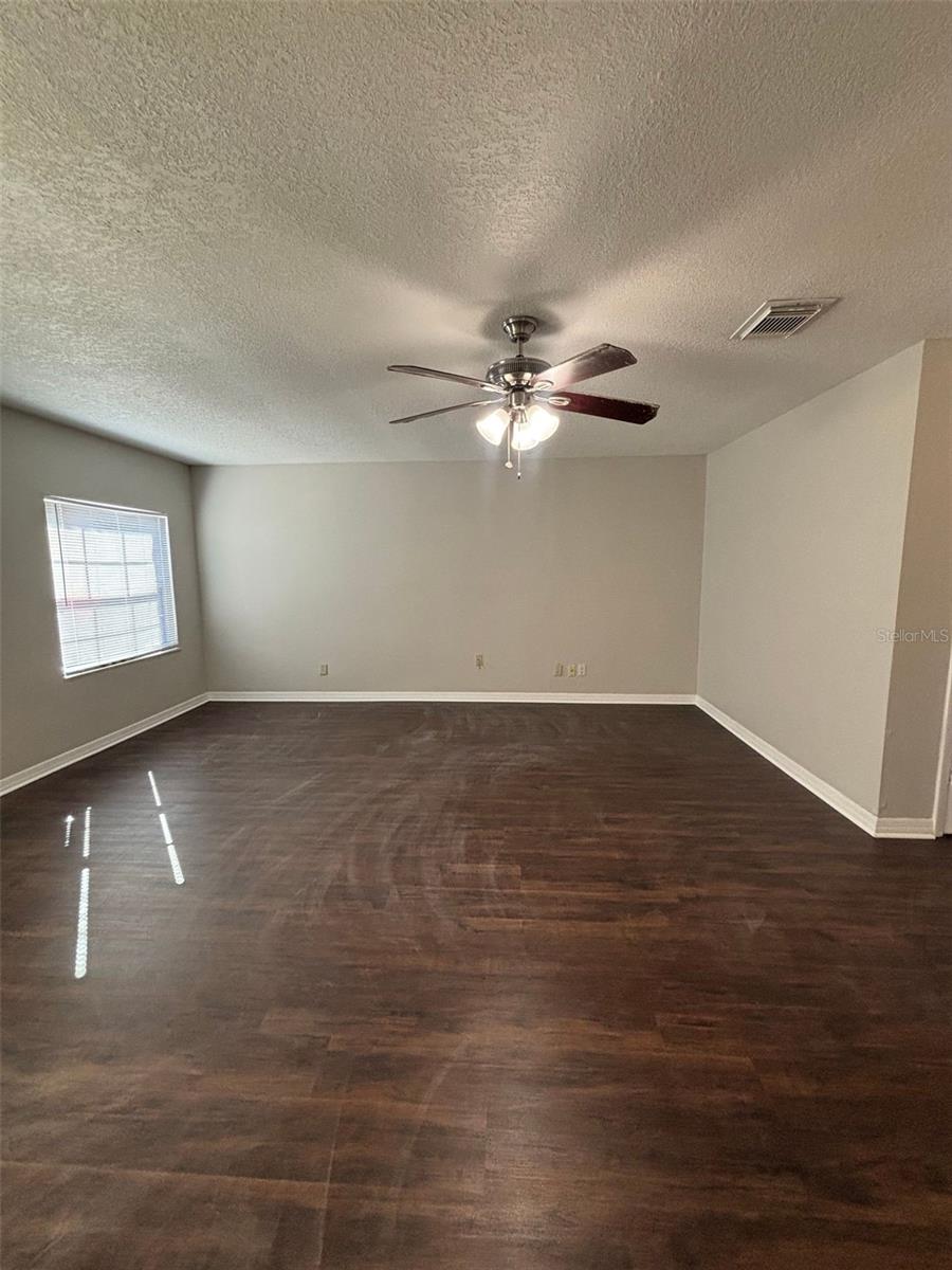 Image 15 of 25 For 104 Puelba Lane