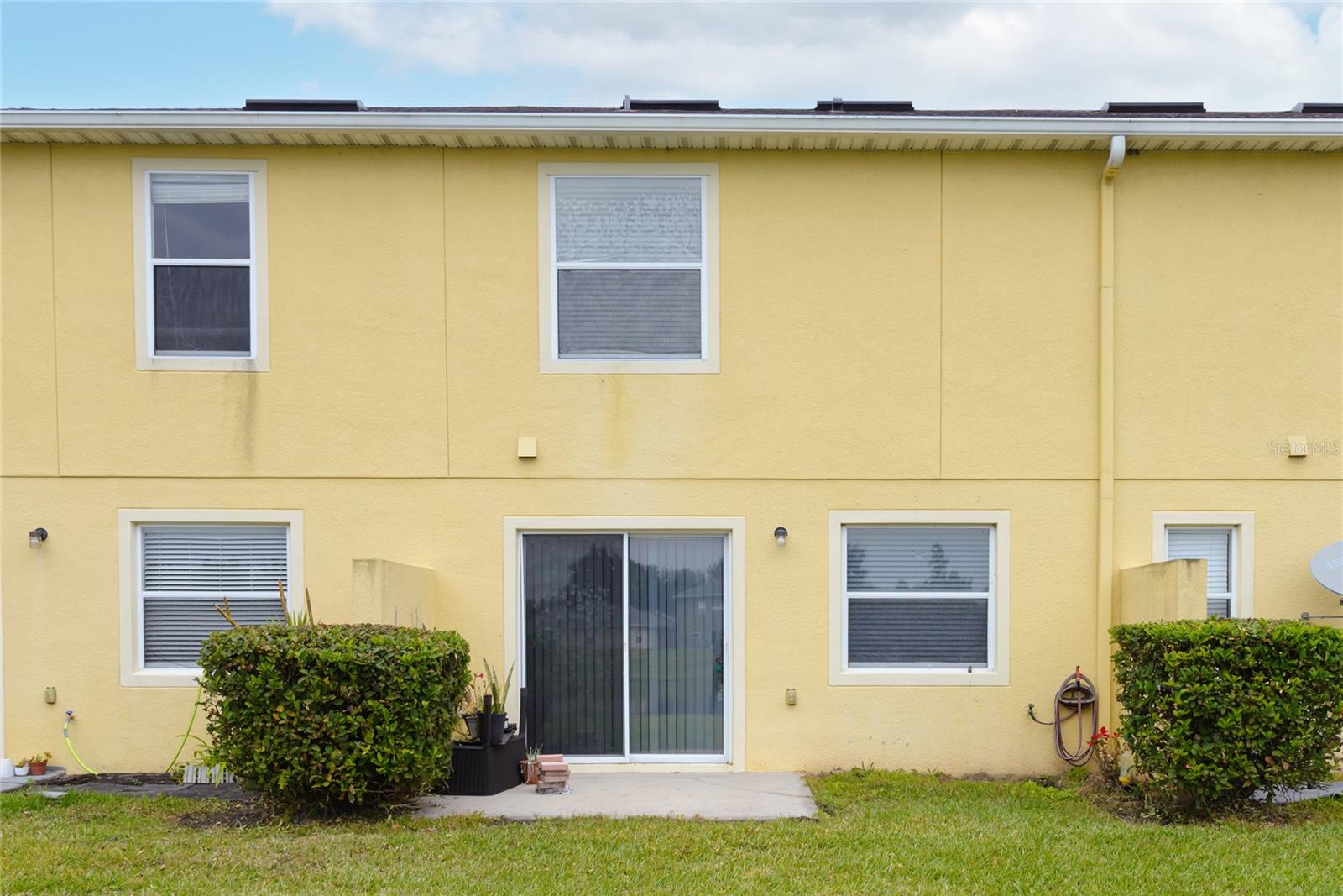 Image 4 of 8 For 13484 Applerose Lane 20