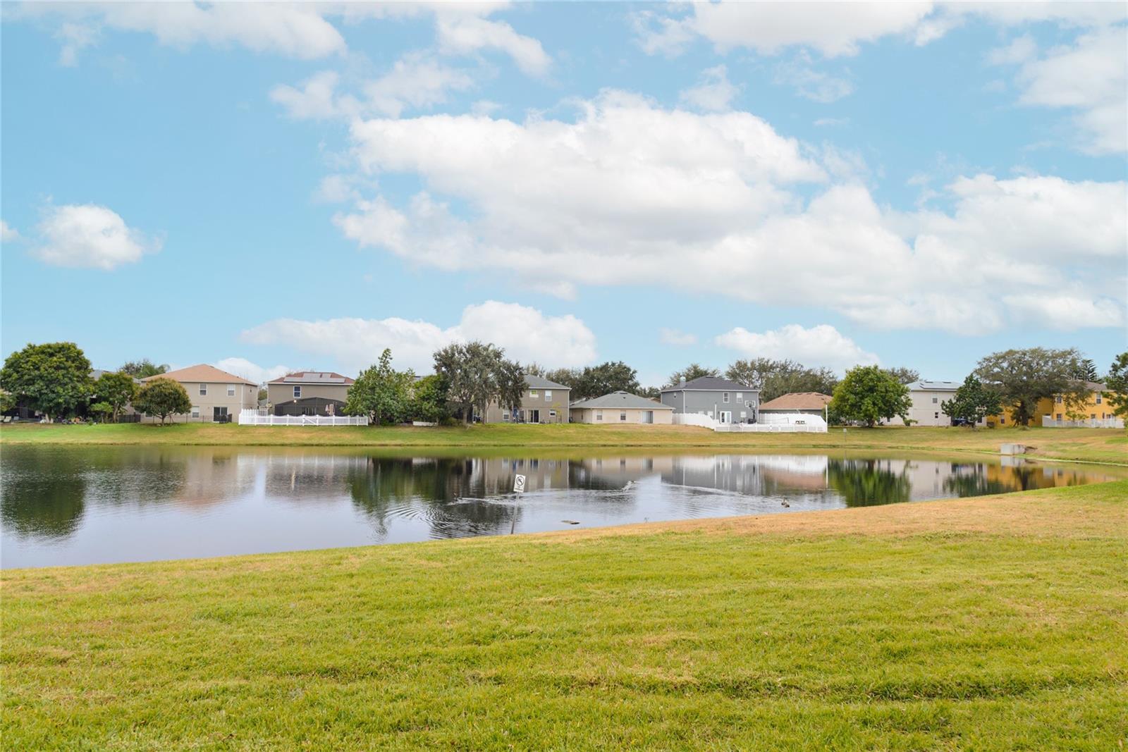 Image 5 of 8 For 13484 Applerose Lane 20