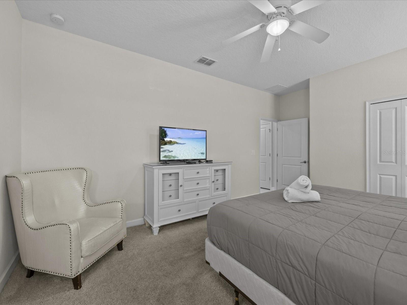 Image 15 of 47 For 9163 Scramble Drive